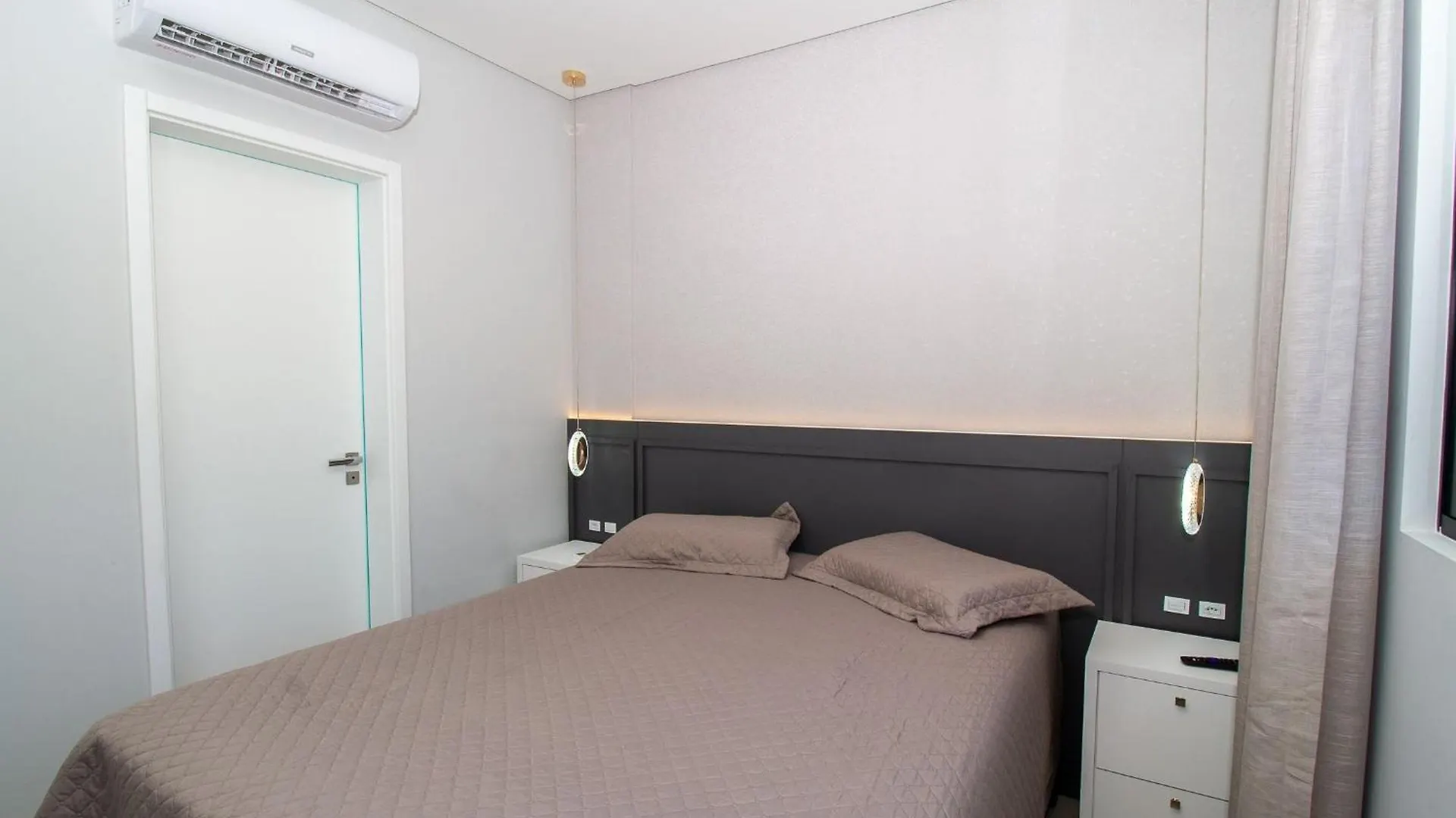 Apartment 139D - 2 Suites A 100M Da Praia De Bombas Bombinhas